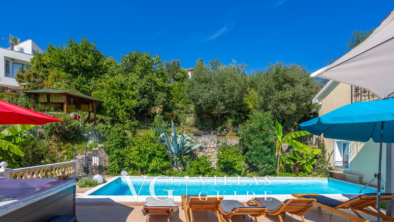 Holiday home Marijana with pool & whirpool