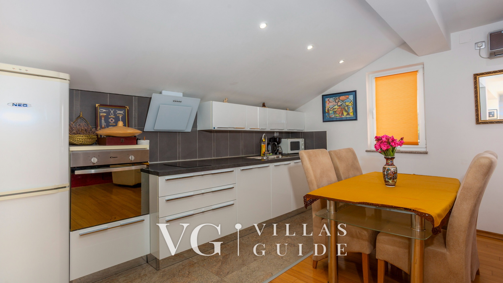 Holiday home Marijana with pool & whirpool Kuhinja