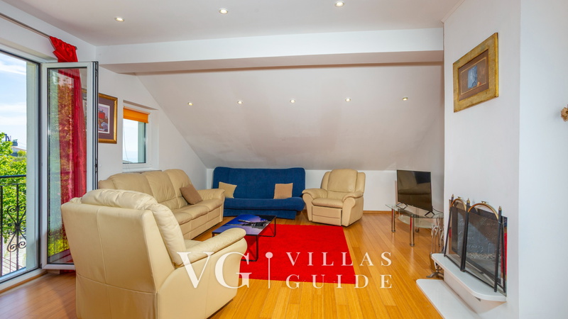 Holiday home Marijana with pool & whirpool Dnevni boravak