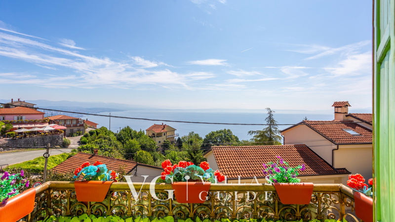 Holiday home Marijana with pool & whirpool Dvorište i vanjski dio objekta