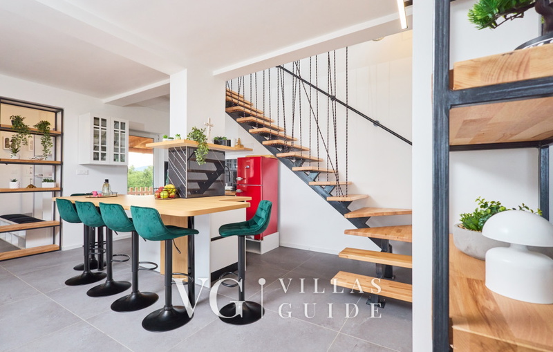 Villa AD Astra Kuhinja