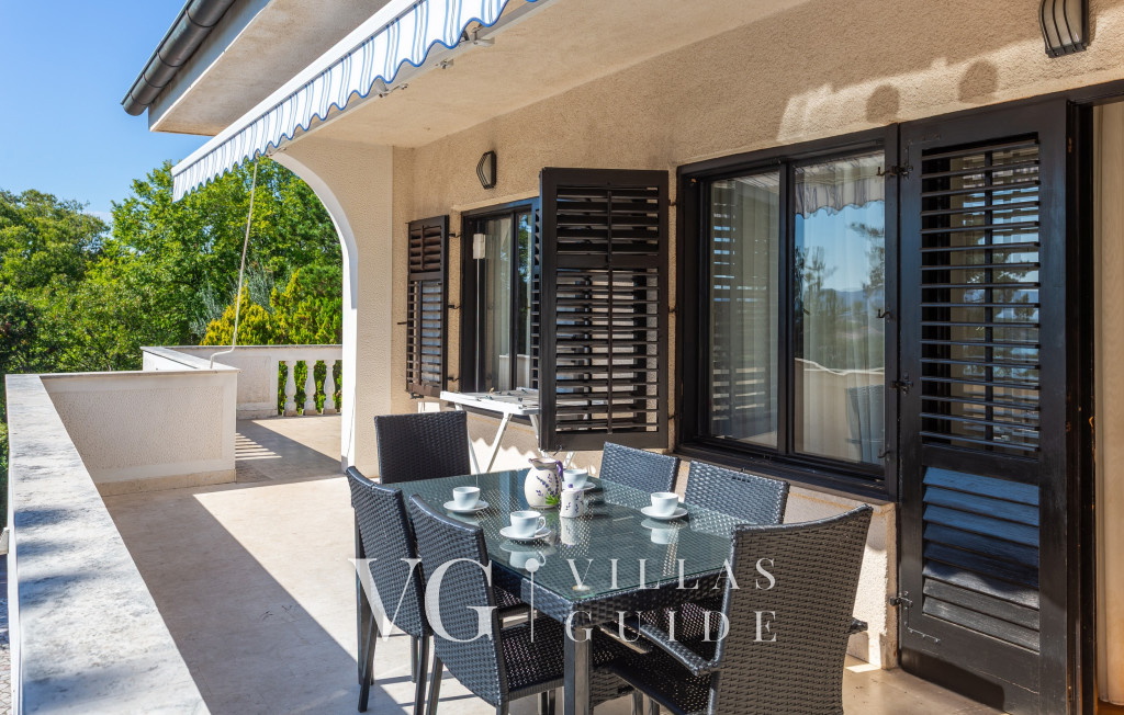 Holiday Home Villa Laura - Island of Krk Garden and property exterior