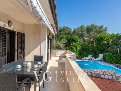 Holiday Home Villa Laura - Island of Krk Garden and property exterior