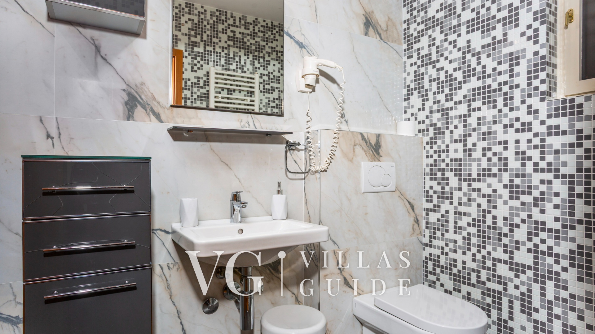 Holiday Home Villa Laura - Island of Krk Bathroom