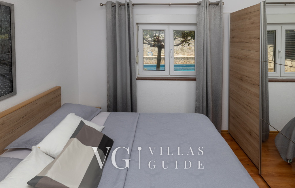 Villa Tina Desne Bedroom