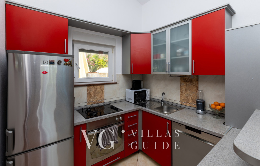 Villa Tina Desne Kitchen