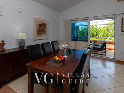 Villa Tina Desne Kitchen