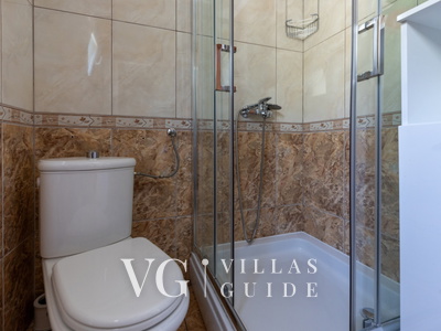 Villa Tina Desne Bathroom