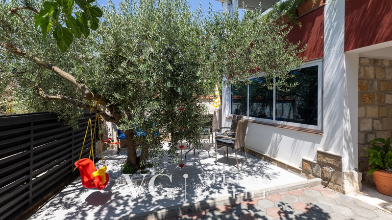 Villa Tina Desne Dvorište i vanjski dio objekta