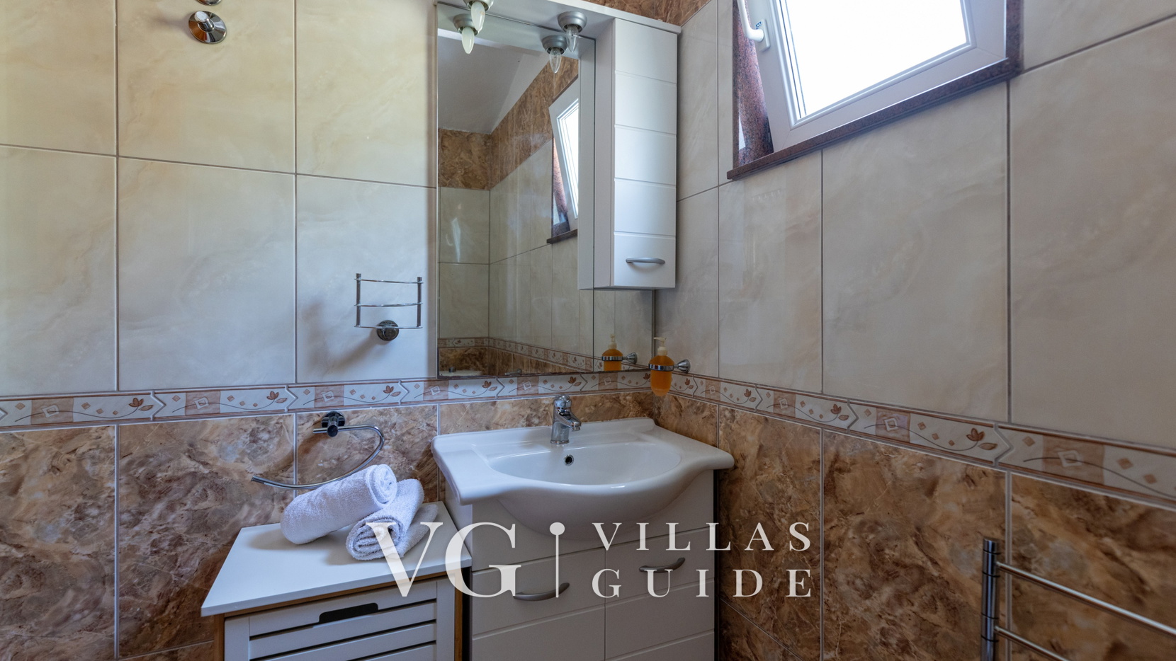 Villa Tina Desne Kupaonica