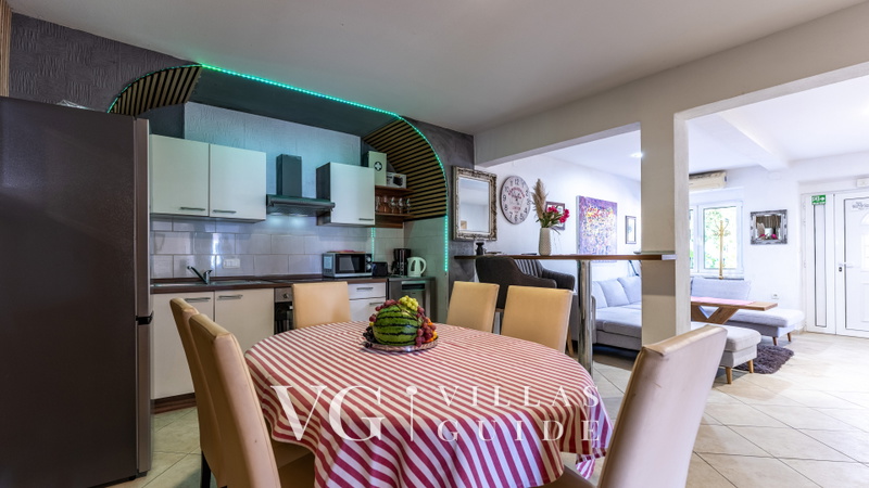 Holiday home  Andrea with whirpool Opatija Wohnzimmer