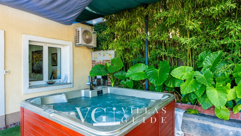 Holiday home  Andrea with whirpool Opatija