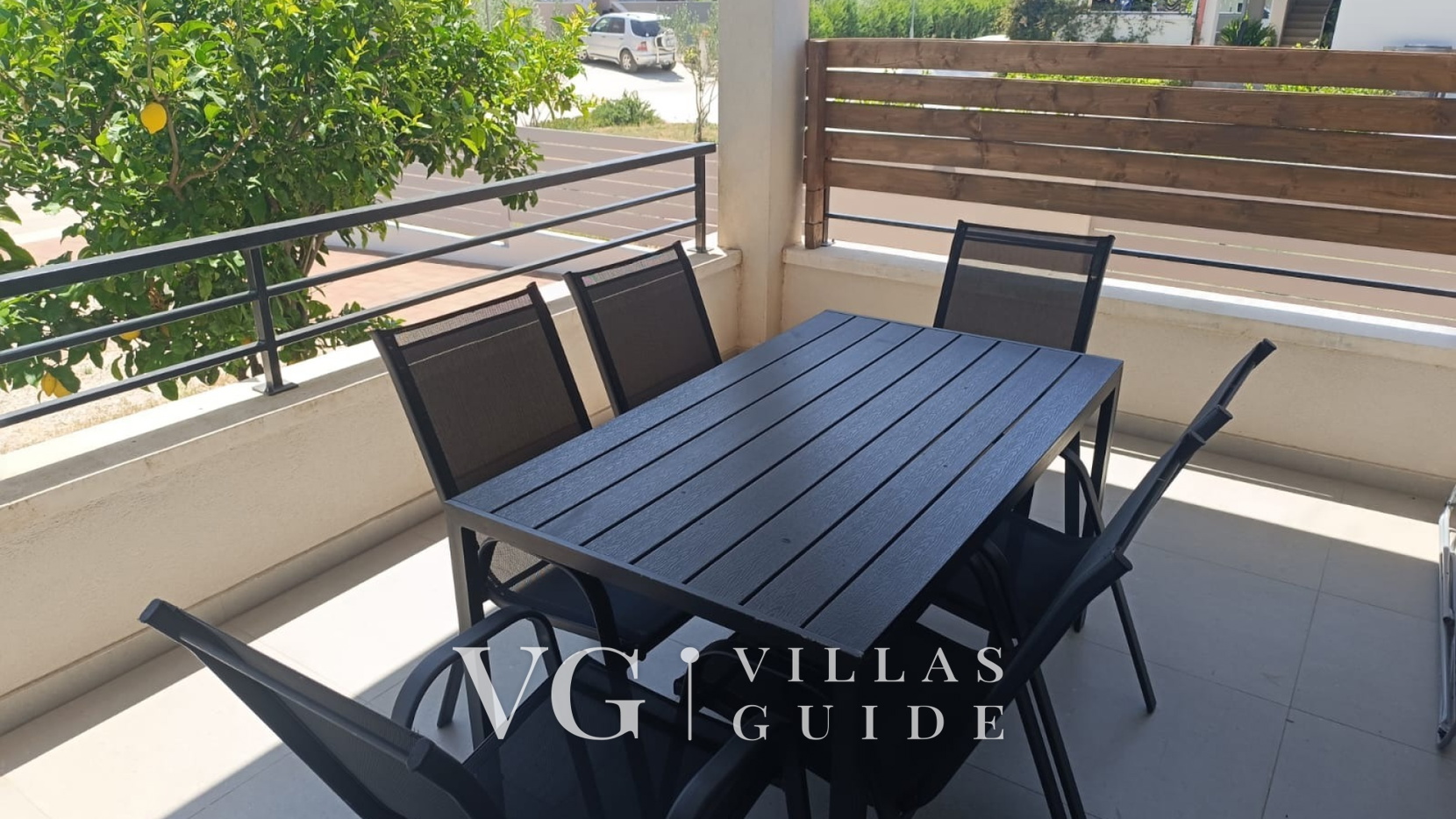 Apartman Family Čović 2 Garten und Außenbereich