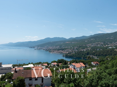 Apartman Max 3 Garden and property exterior