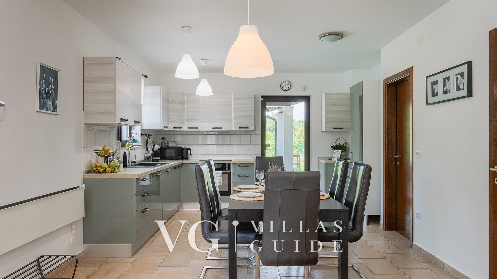 Villa Maya - Pool, Jacuzzi & Nature Oasis Kitchen