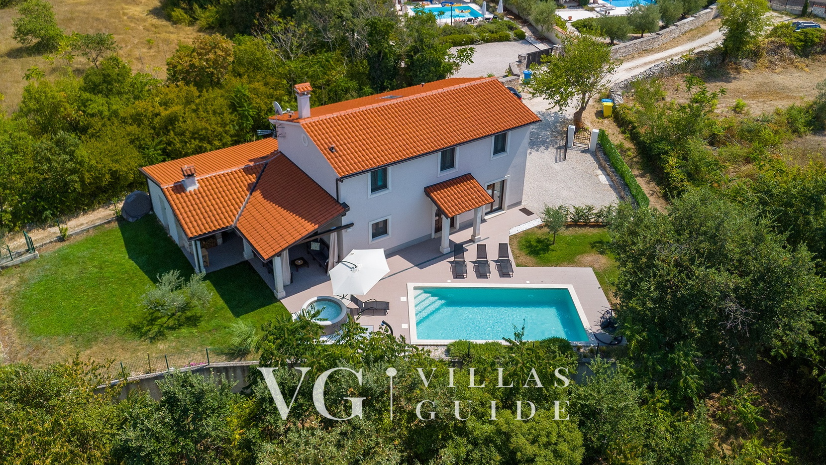 Villa Maya - Pool, Jacuzzi & Nature Oasis