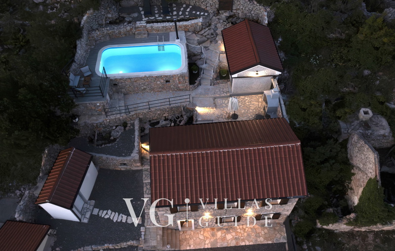 Holiday home Villa  Majnarić  Senj Prizna Garden and property exterior