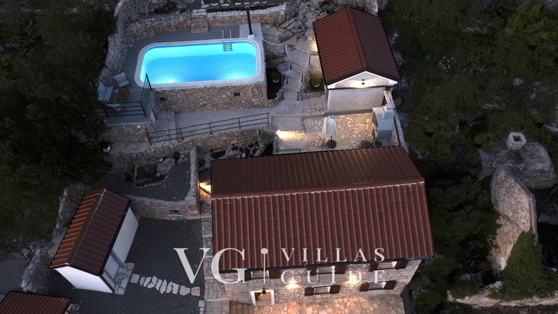 Holiday home Villa  Majnarić  Senj Prizna Garten und Außenbereich