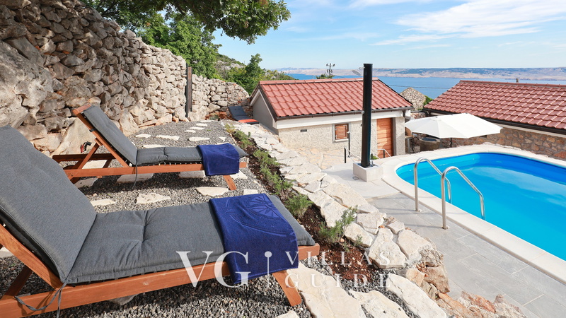 Holiday home Villa  Majnarić  Senj Prizna Pool