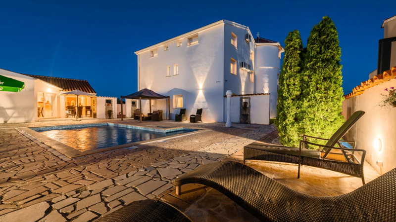 Vila Romani