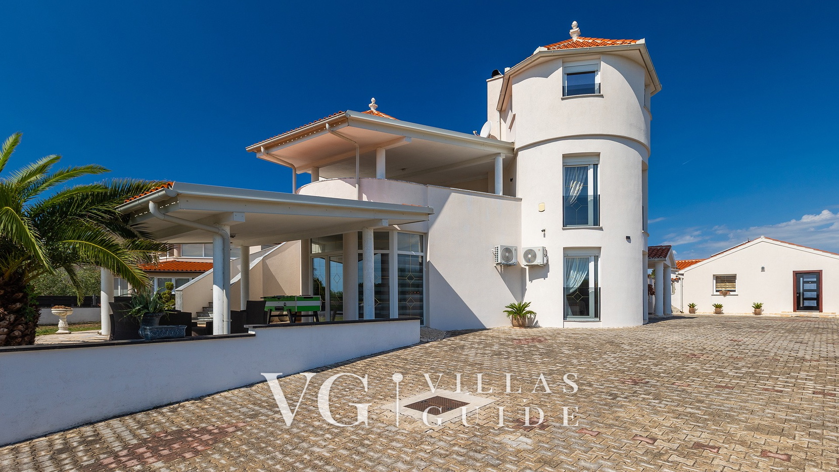 Villa Romani Garten und Außenbereich