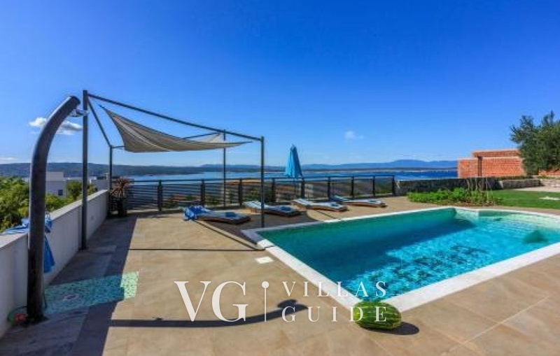 Holiday Home Villa Legara with pool Pool