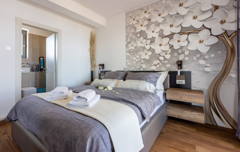 Holiday Home Villa Legara with pool