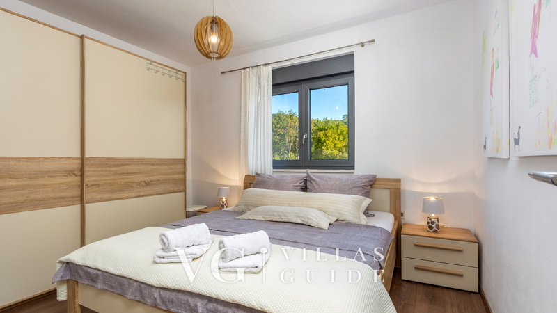 Holiday Home Villa Legara with pool Bedroom