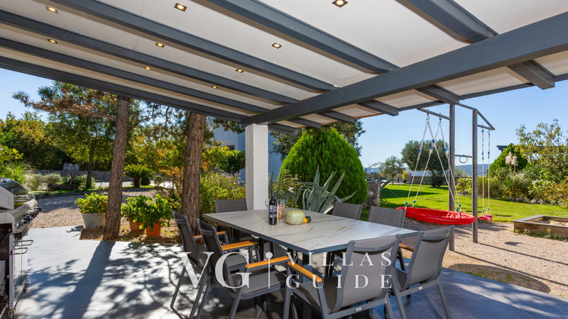 Holiday Home Villa Legara with pool Additional content