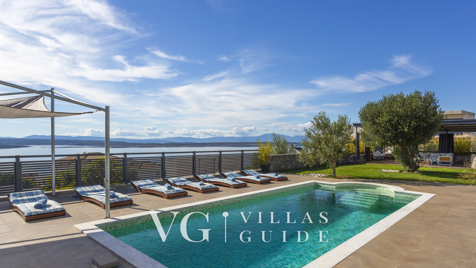 Holiday Home Villa Legara with pool Pool