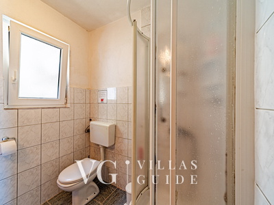 House Ante Osobjava Kupaonica