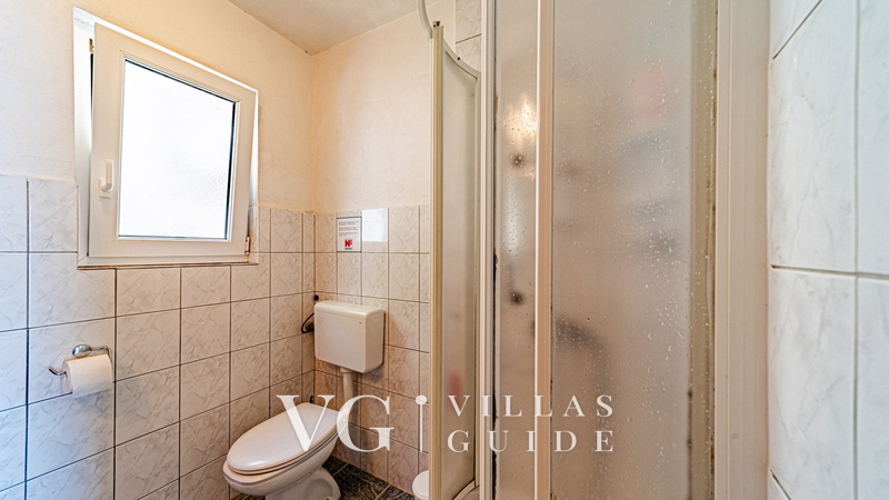 House Ante Osobjava Kupaonica