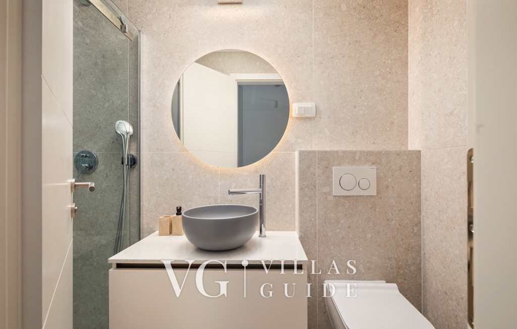 B&M Apartments Novigrad Badezimmer