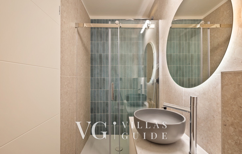 B&M Apartments Novigrad Badezimmer