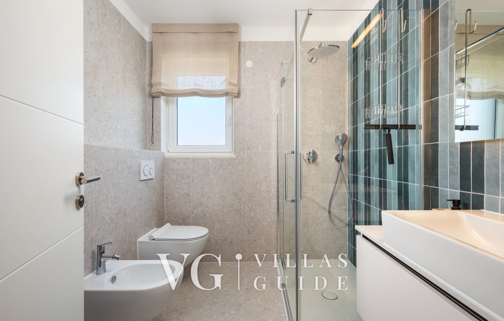 B&M Apartments Novigrad Badezimmer