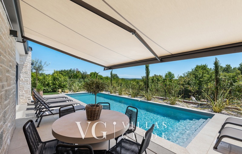 Villa Flores Zusatzinhalte