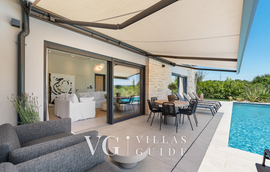 Villa Flores Zusatzinhalte