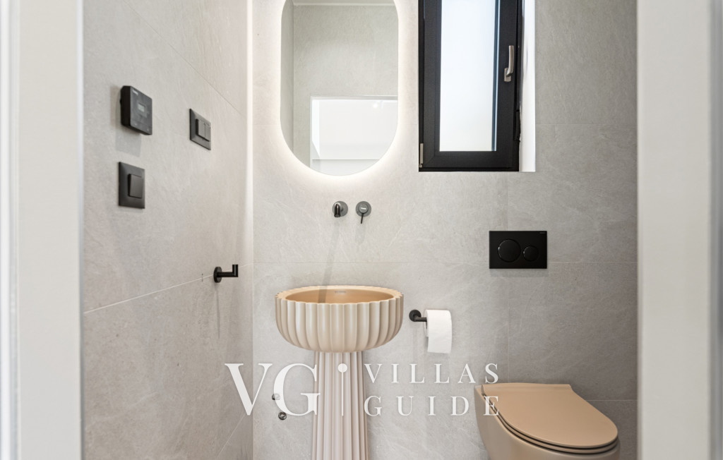 Villa Flores Gästetoilette
