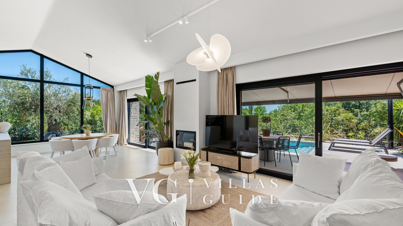 Villa Flores Living room