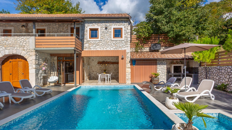 Villa Mariva with two pools Crikvenica Tribalj