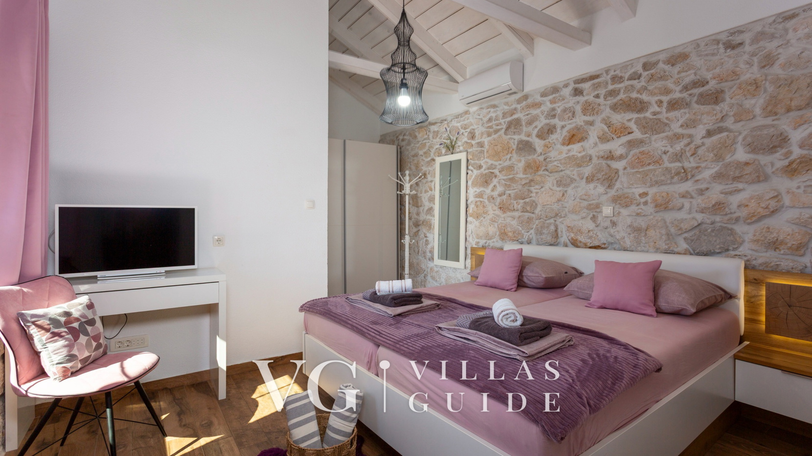 Villa Mariva with two pools Crikvenica Tribalj Schlafzimmer