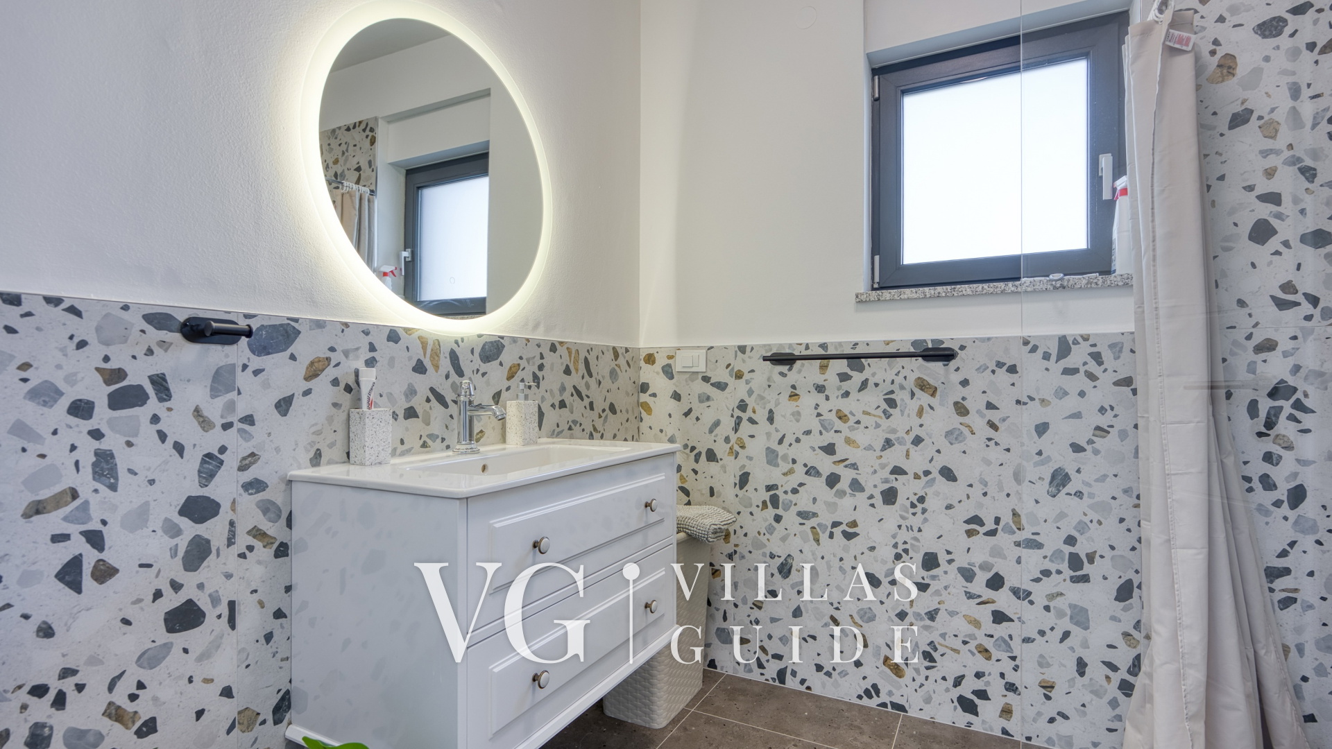 Apartment Adria 1 Kupaonica