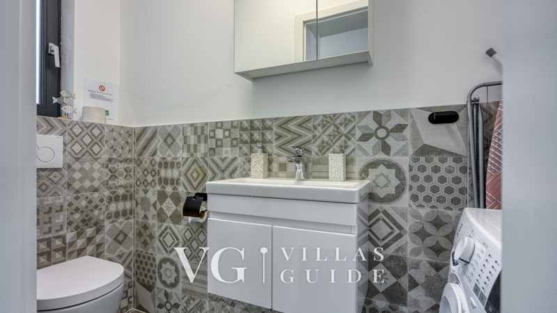 Apartment Adria 2 WC za goste