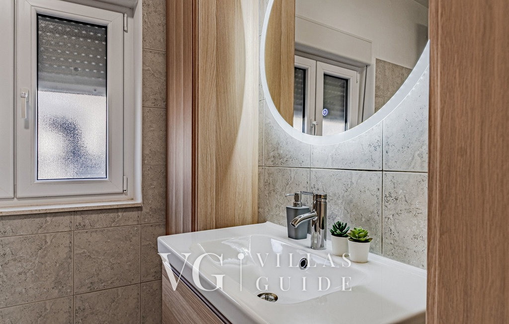 Holiday house VIRA Bathroom