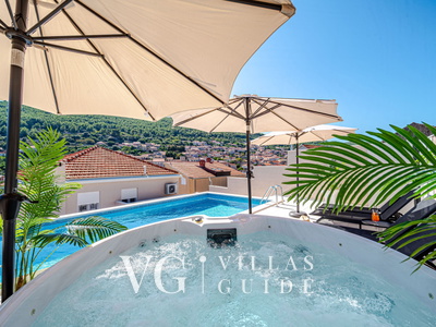 Holiday house VIRA Pool