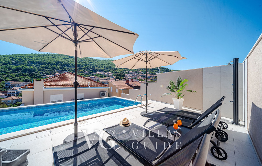 Holiday house VIRA Pool