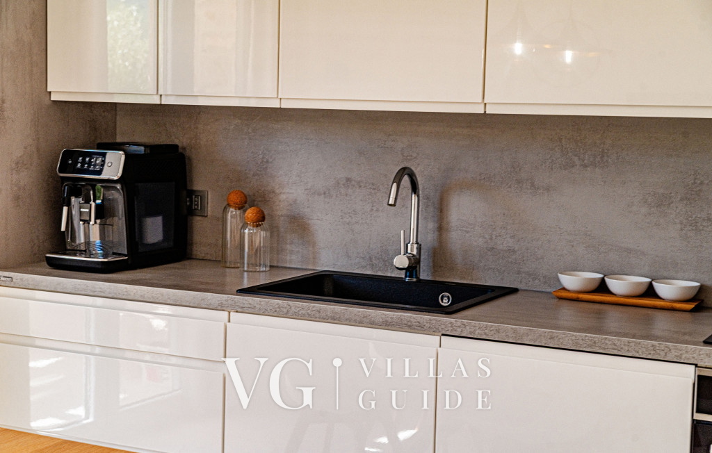 Holiday house VIRA Cucina