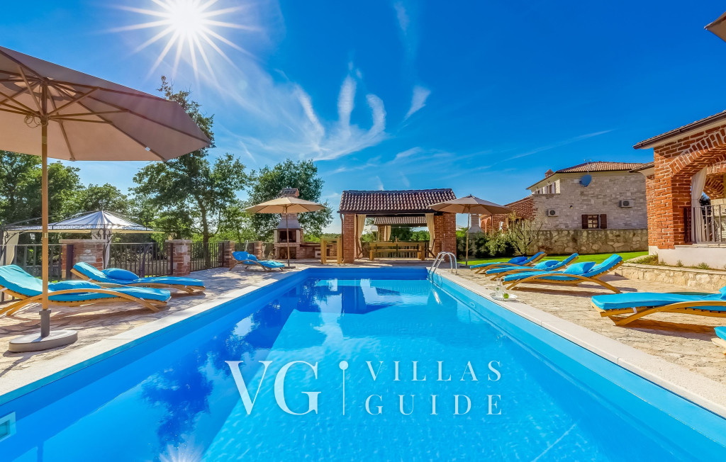 Villa Olea - Višnjan Piscina