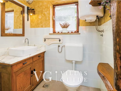 Villa Imortele aria with pool&whirpool island Cres Kupaonica