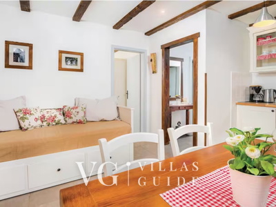 Villa Imortele aria with pool&whirpool island Cres Kuhinja